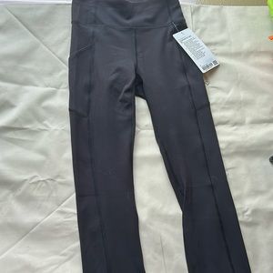 Lululemon Invigorate High Rise Tight 25” NEVER WORN